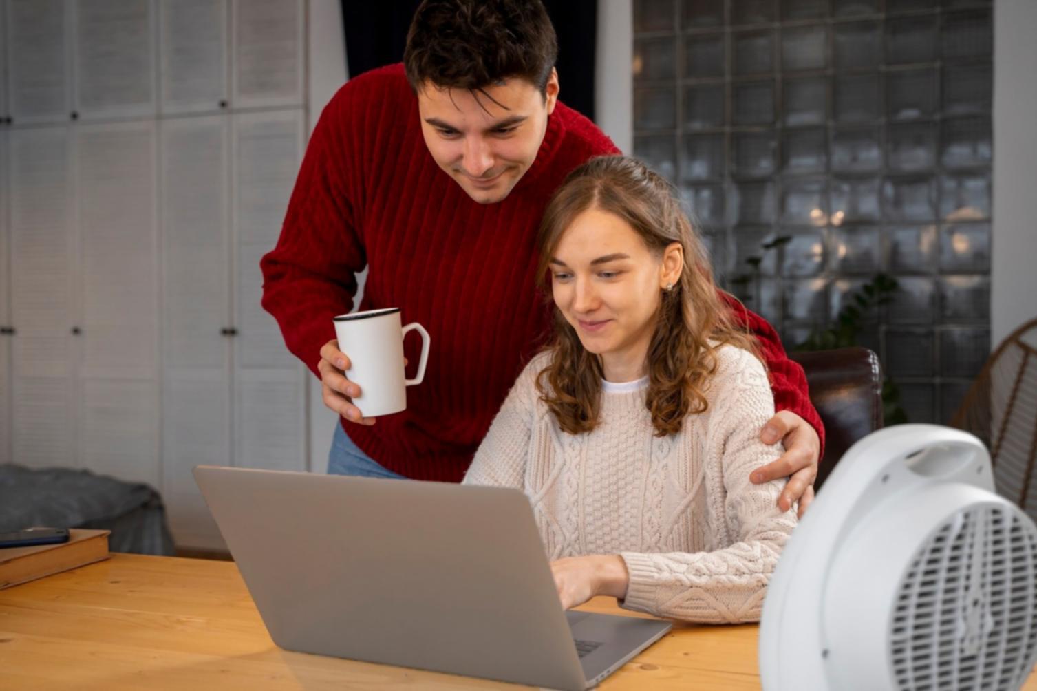 Equipo de virelithanex trabajando en análisis financiero corporativo en Valencia